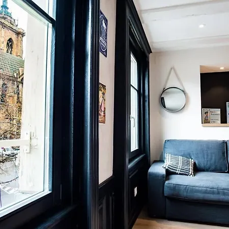 - Bm Hans - Modern And Cosy Apt With Cathedral View Apartamento